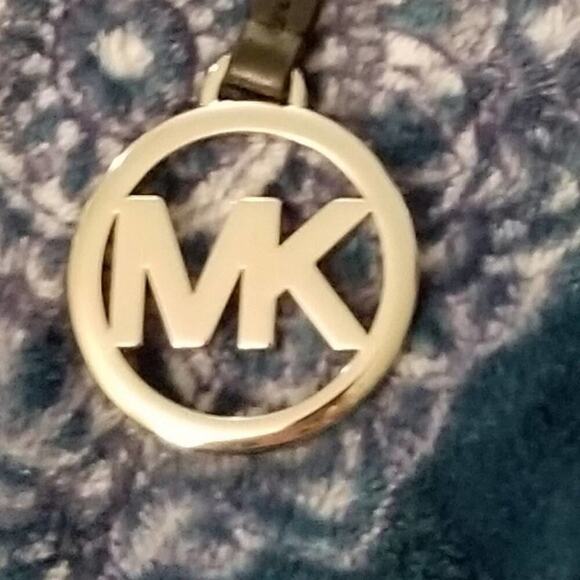 NEW!!! Michael‎ Kors Logo pURSE Charm hang tag black - Picture 3 of 3